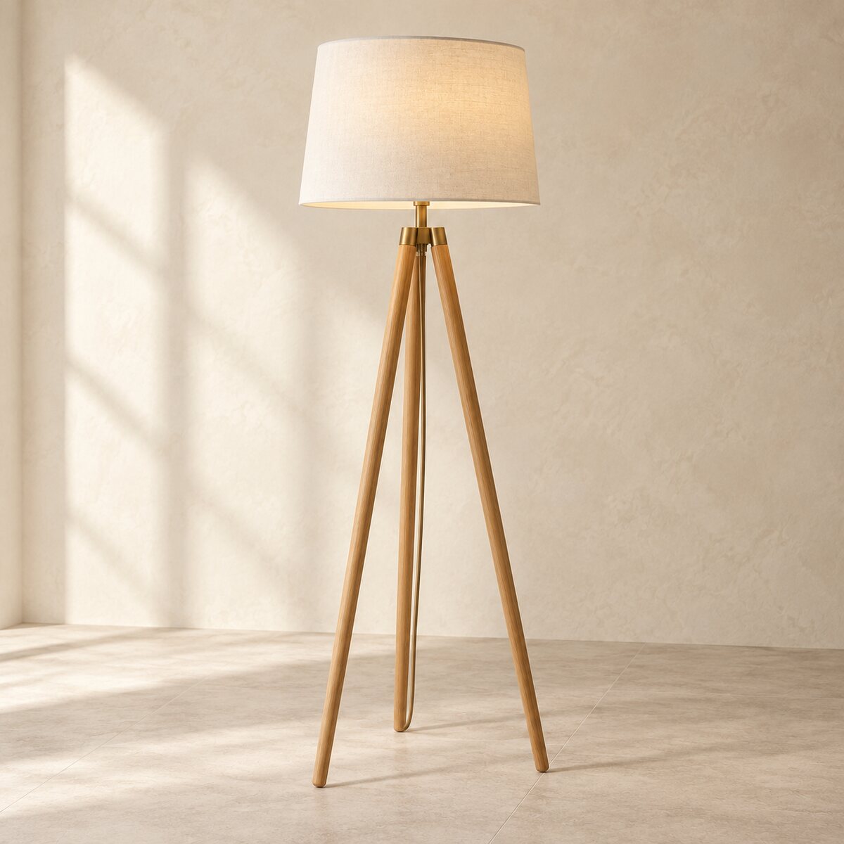 Cedar Oak Floor Lamp